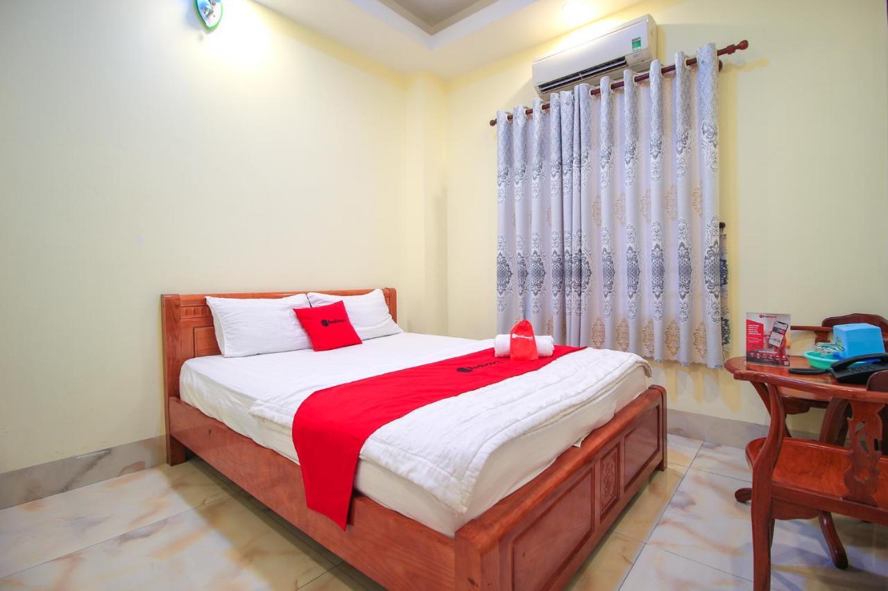 Hôtel Reddoorz Plus @ Dong Den Street à Hô Chi Minh-Ville Extérieur photo